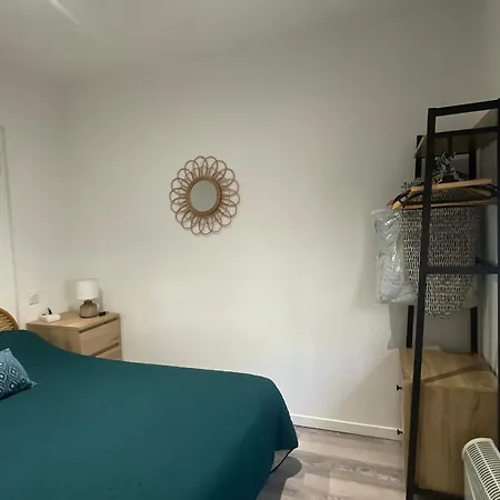 Appartement Moderne Avec Climatisation Et Parking Au Cœur De - Fr-1-732-91