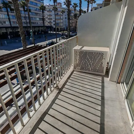 Moderne Avec Climatisation Et Parking Au Coeur De - Fr-1-732-91 Apartamento Canet-en-Roussillon